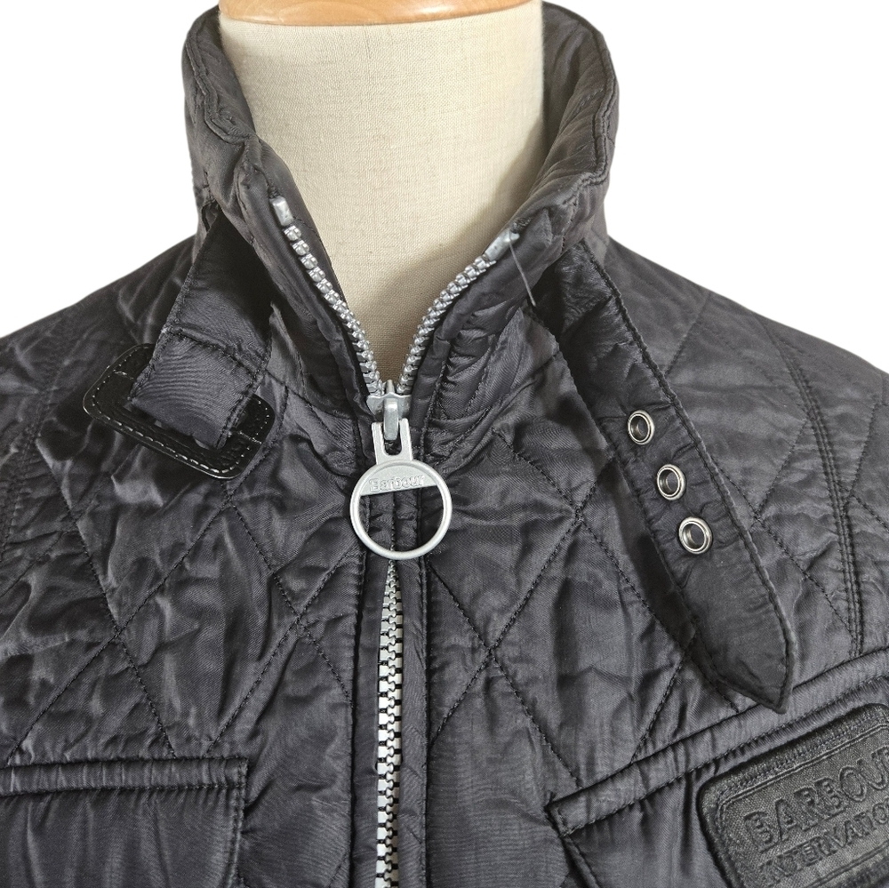Barbour Range Rover Collection Black Quilted Jacket - Picture 2 of 7
